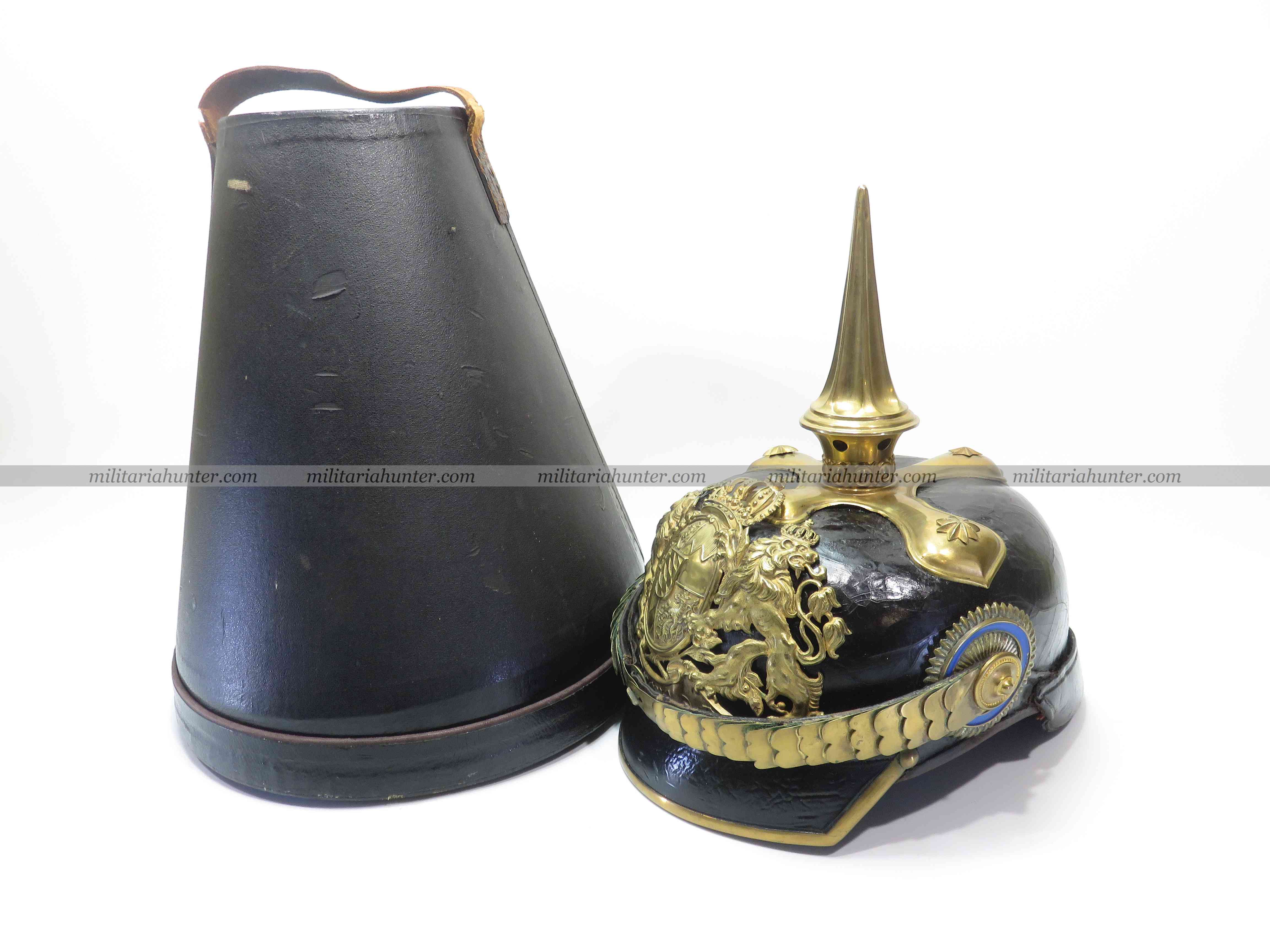 militaria : Casque à pointe d'officier bavarois - Bavarian officer helmet - Pickelhaube